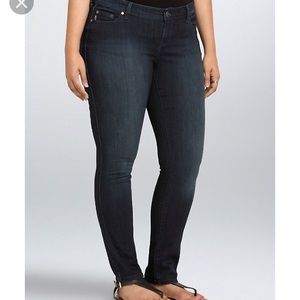 Torrid skinny jeans stretch luxe 22S